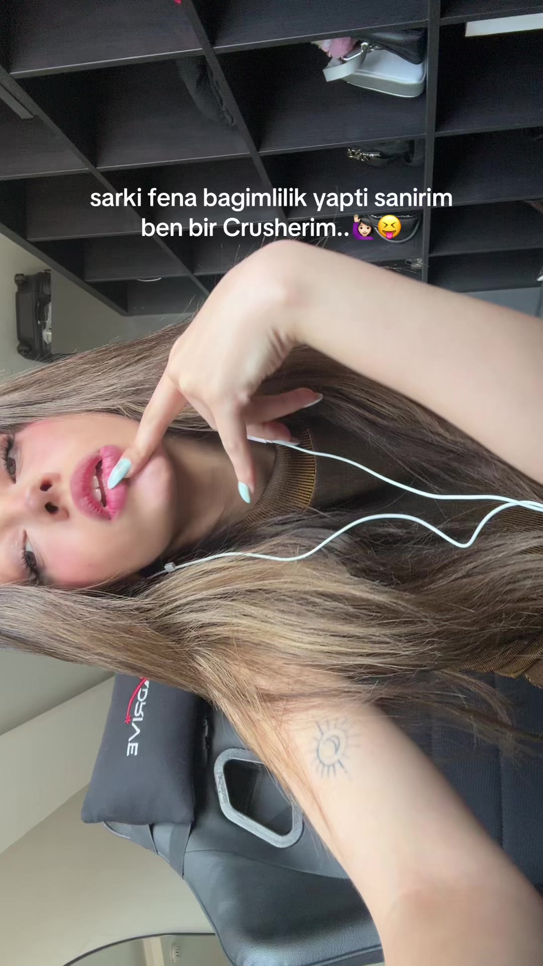 @narincaparoglu