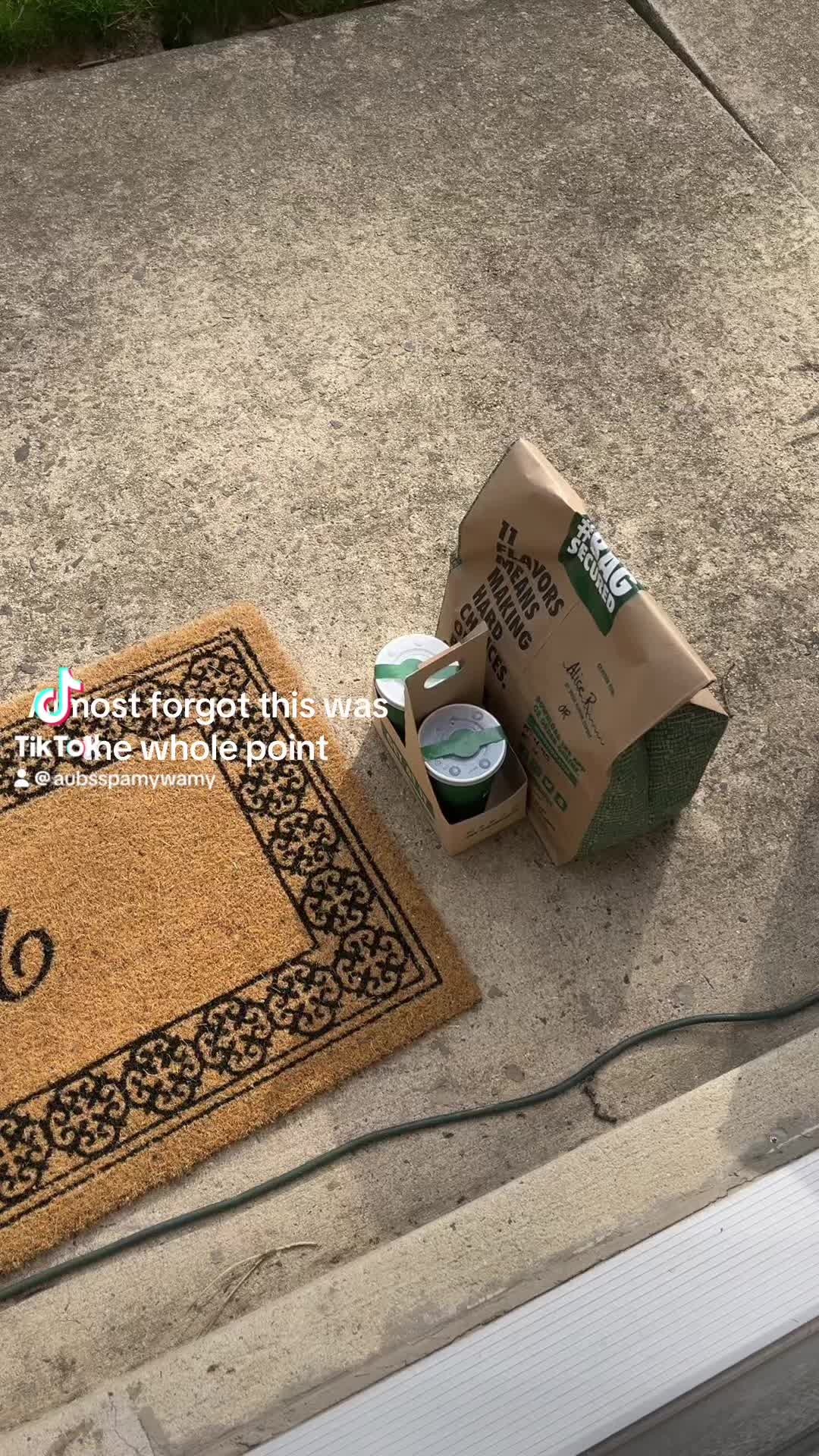 @keep.it.on.the.dl1