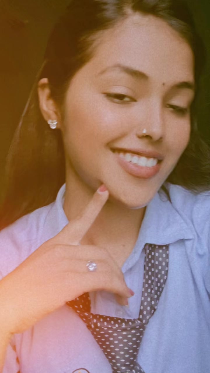 @Mrs:Yadav🔥😍🤗