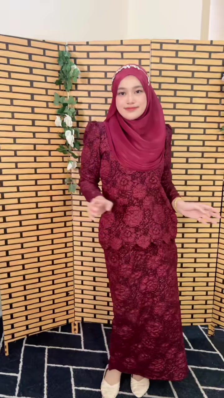 @aniscloset