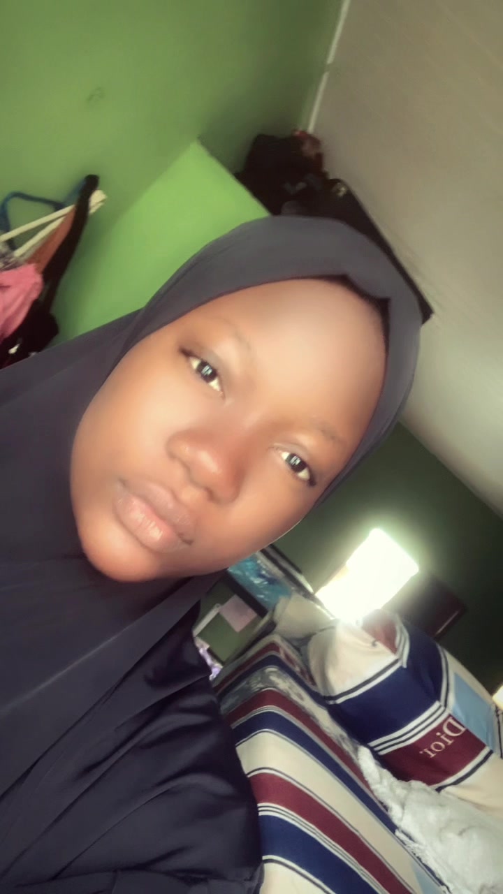 @Oyin