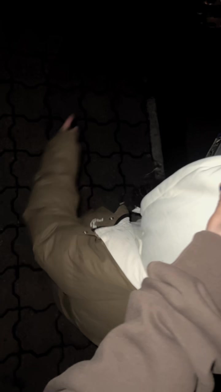 @00:01