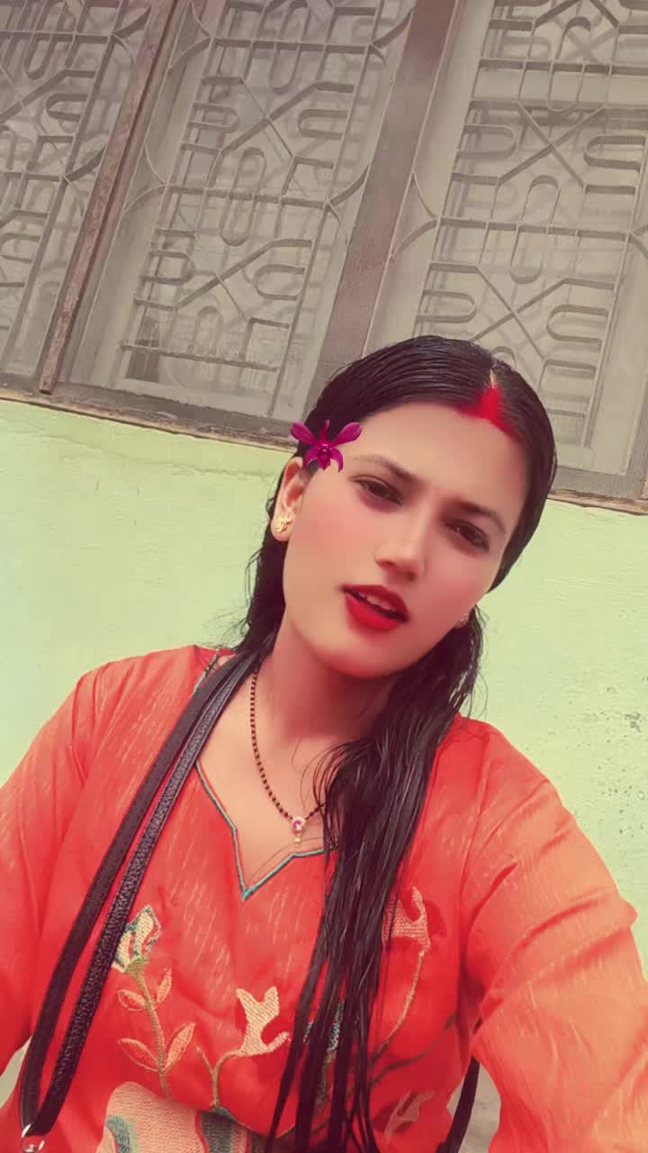 @बाहुनी 💗✌️🥀