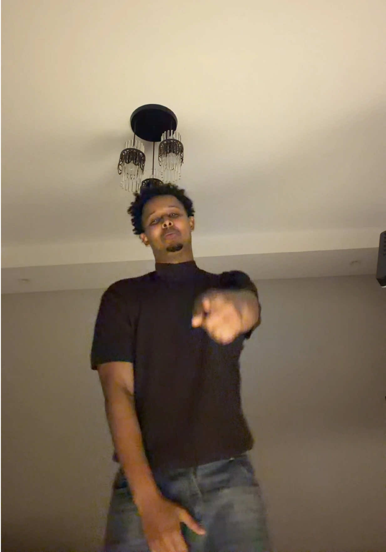 @Dhakhtarrr