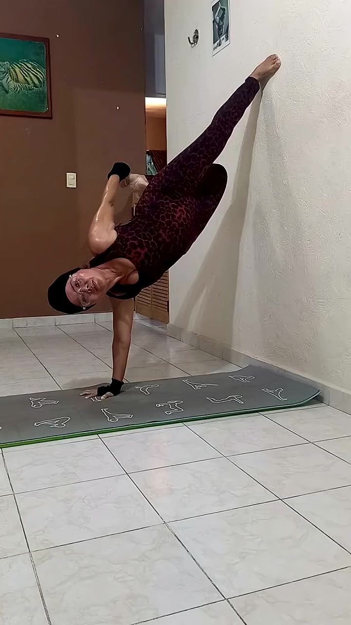 @Yoga Beach Coco