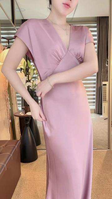 @Dressesinsilk