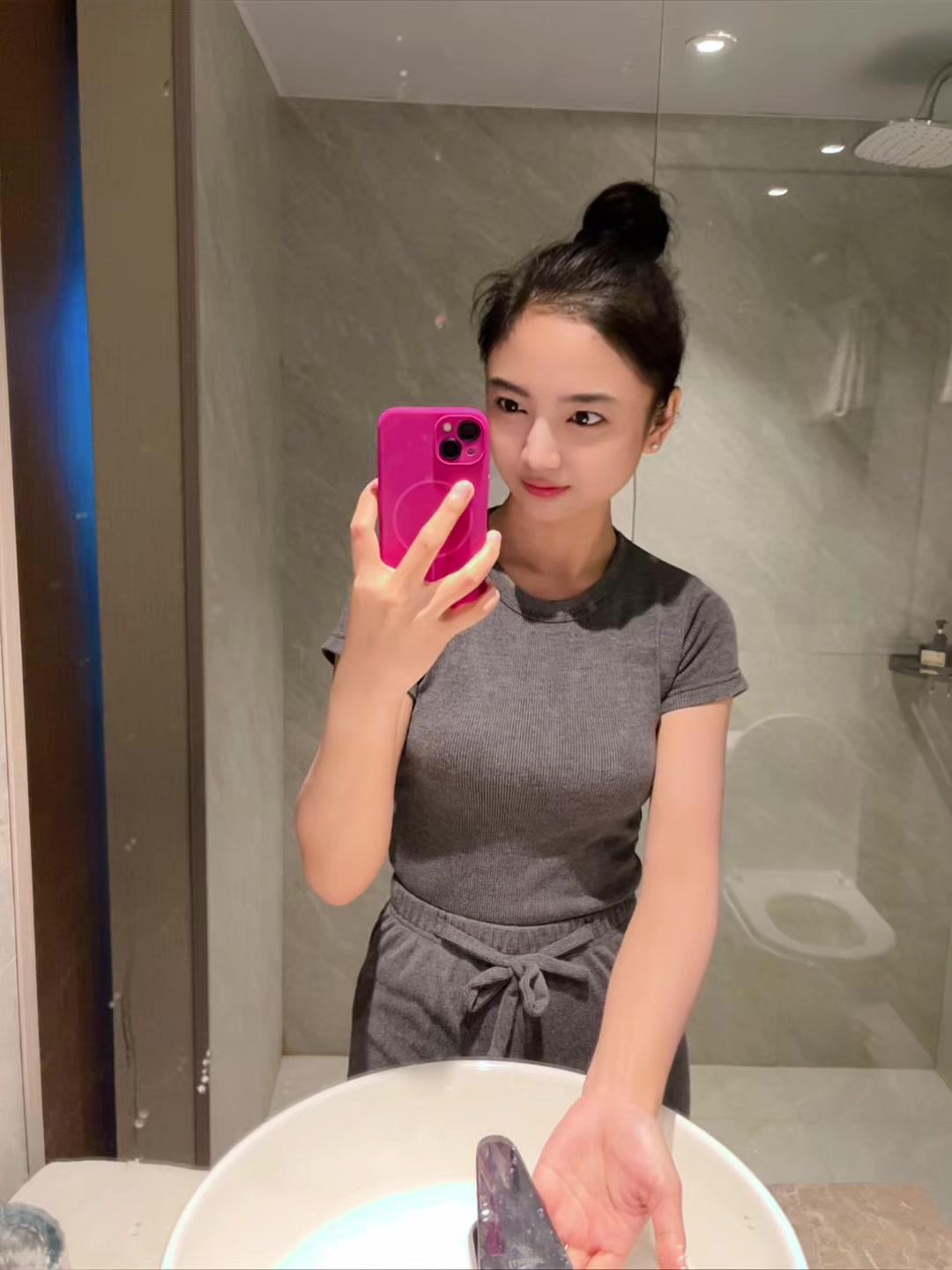 @faradilafenna