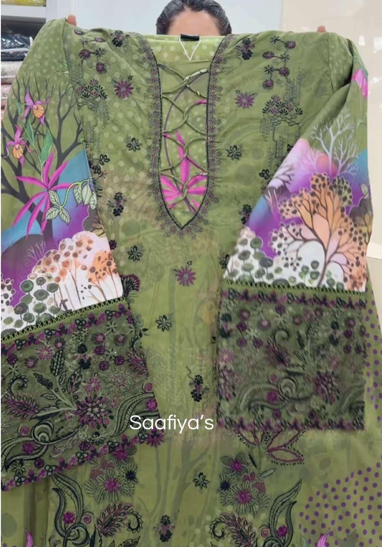 @Saafiya&rsquo;s Luxury Apparels