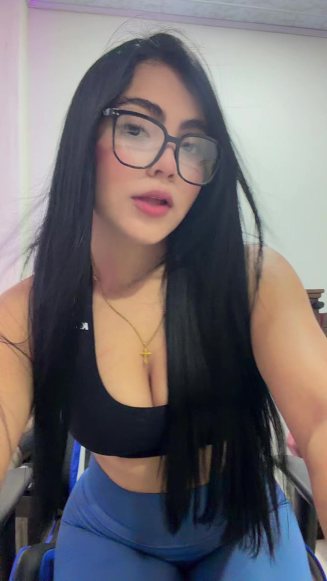 @Yenifer🐺🐾