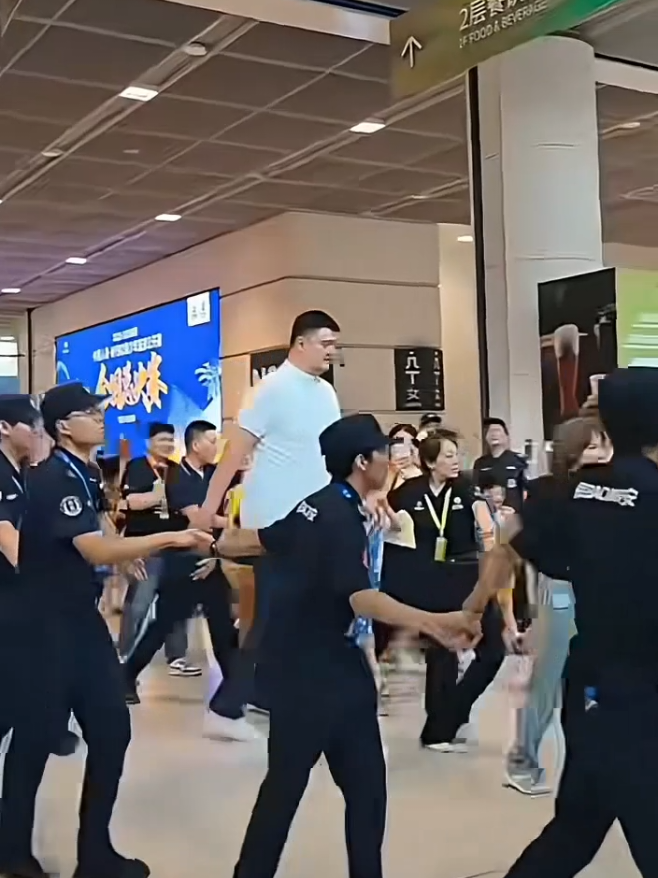 @ᎠOᎪᑎ 🇻🇳