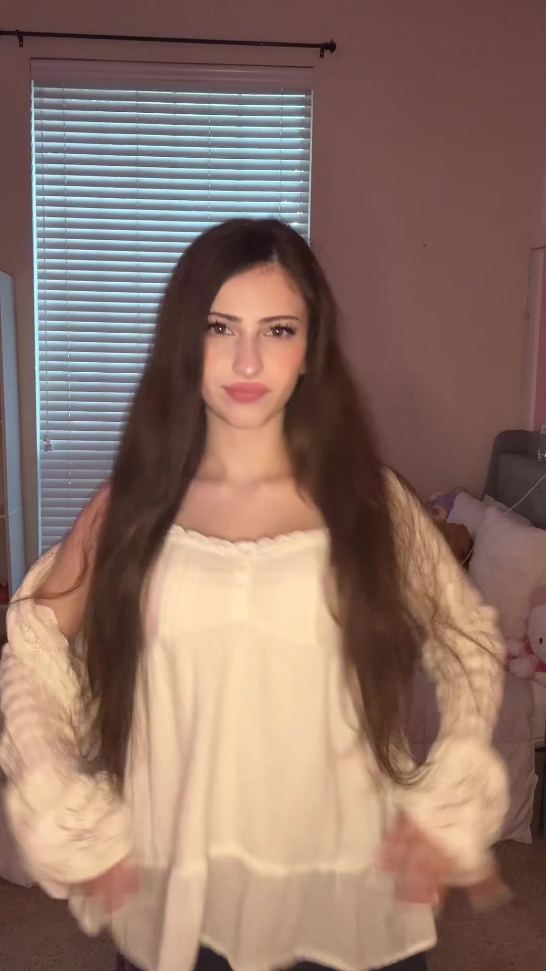@elena