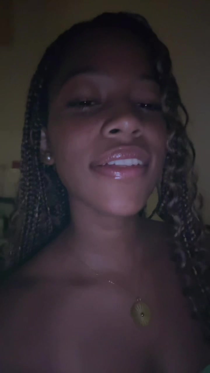 @luena_🤎