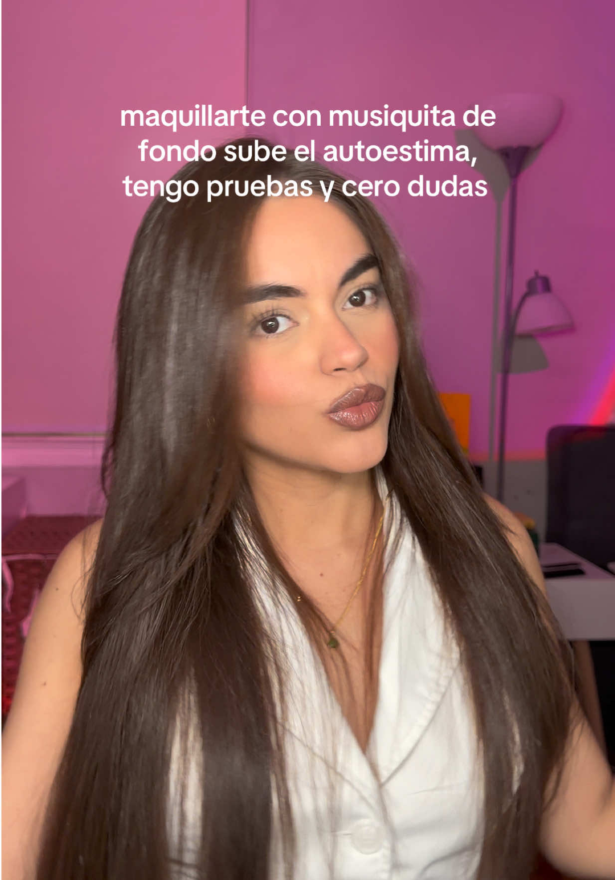 @Camila