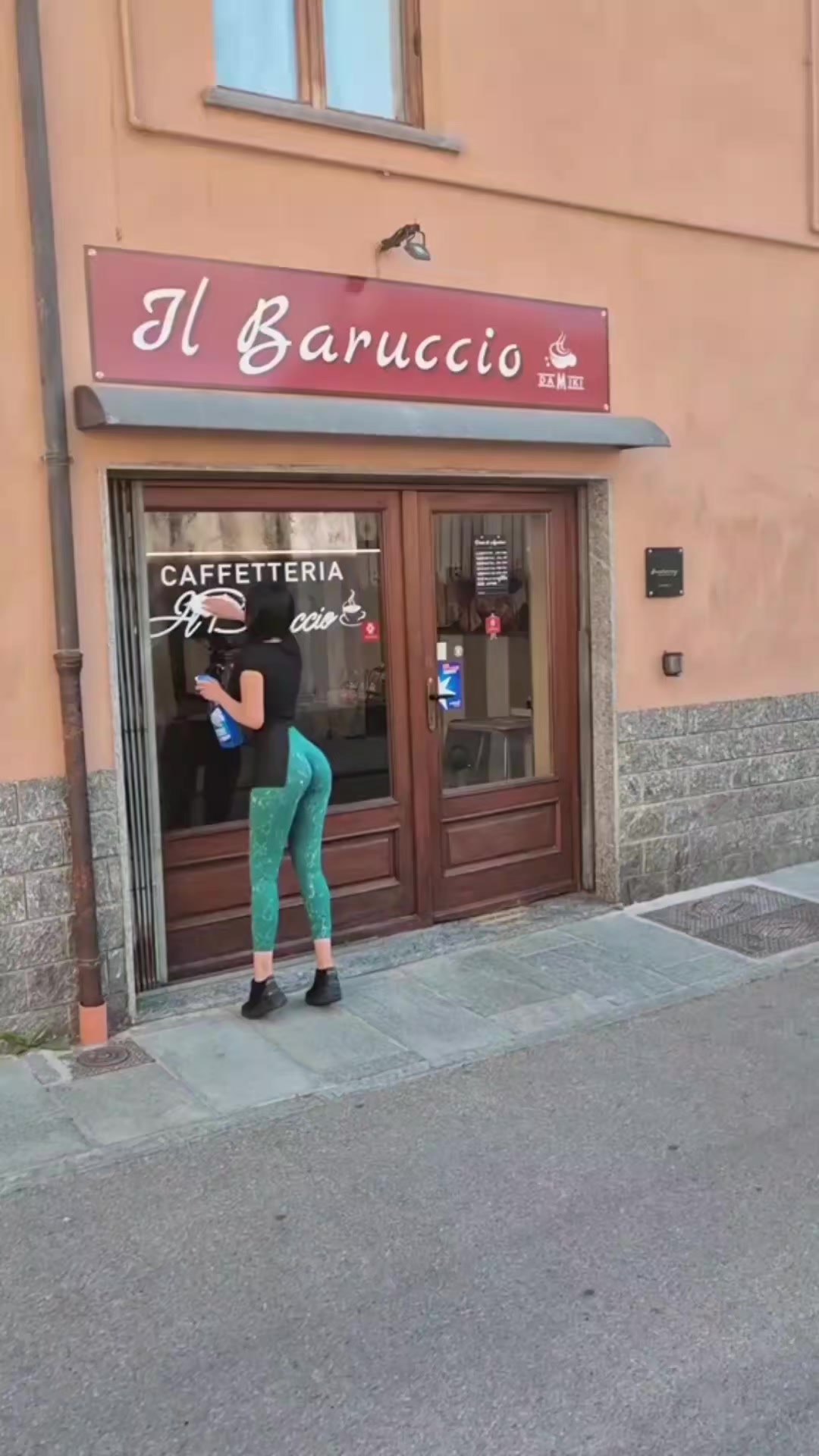 @elutza89 barista di tik tok