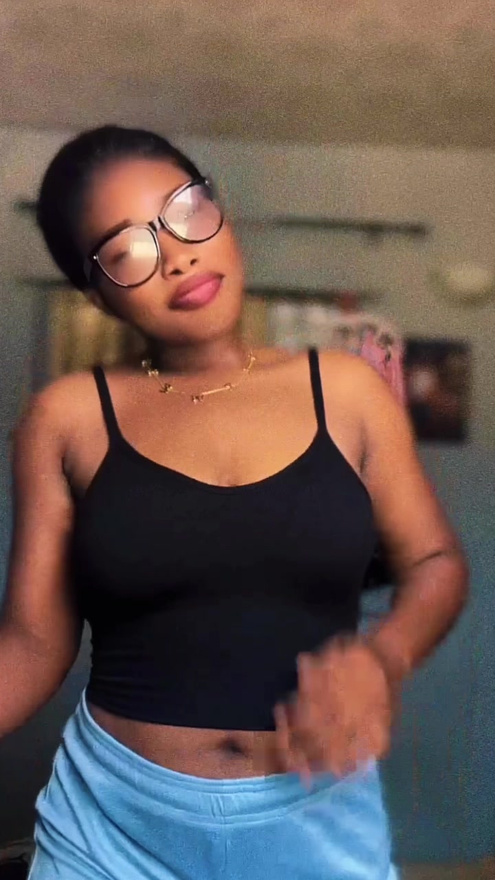 @Babypearl🦋🌝