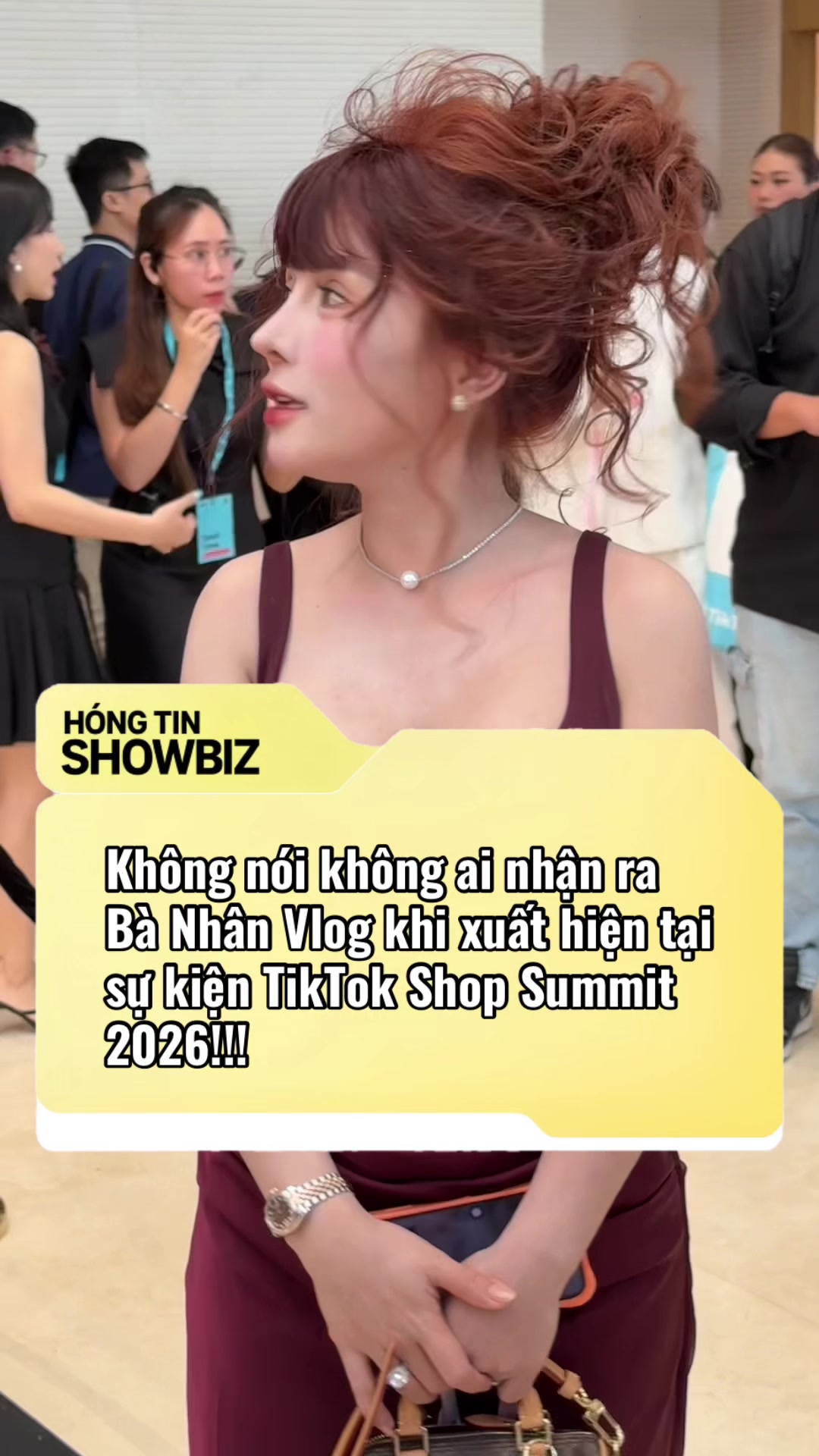 @Hóng Tin Showbiz
