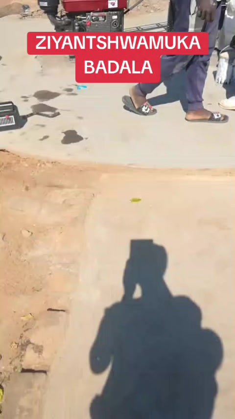 @IBHOVA LIKAMTHWAKAZI