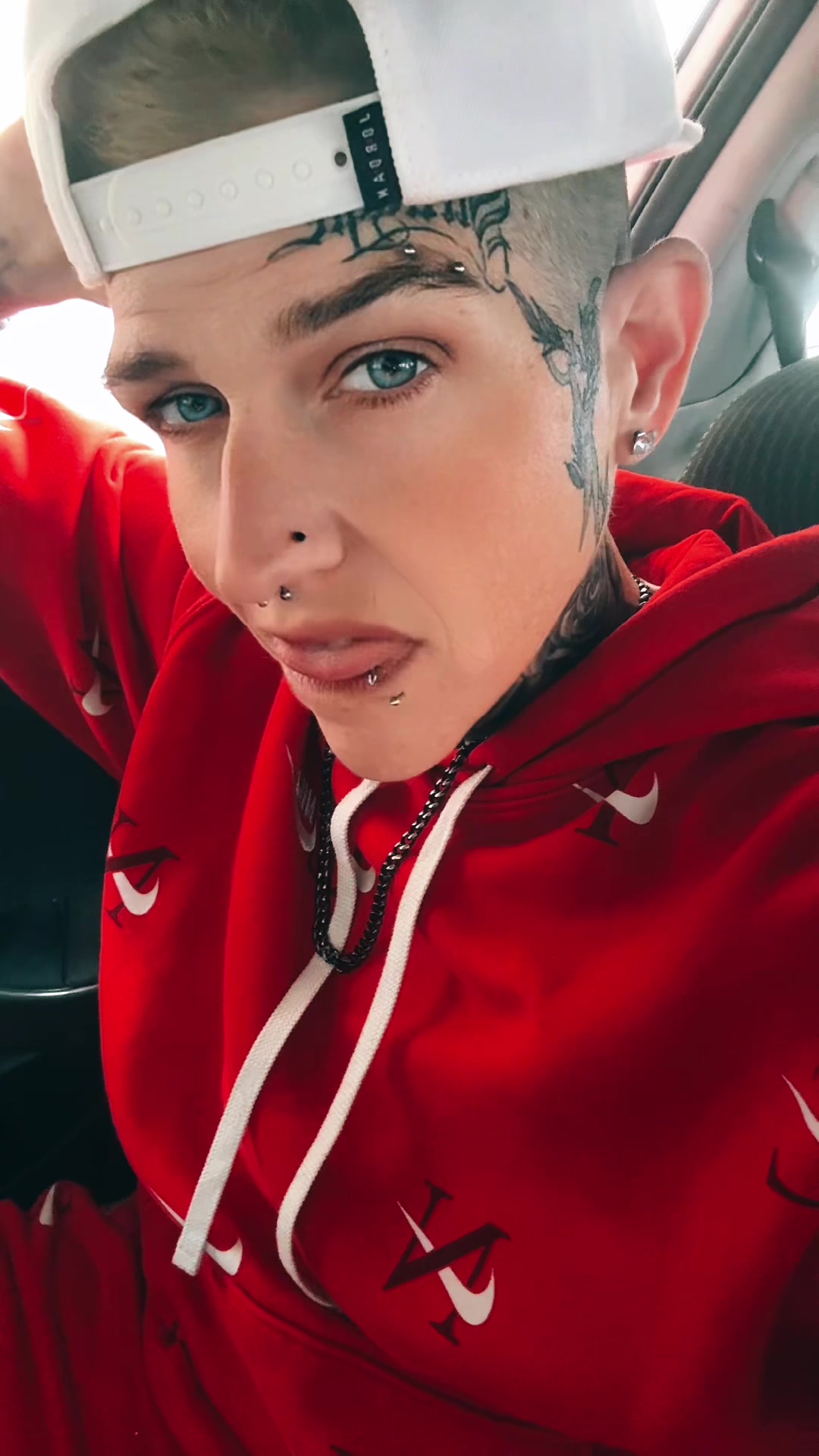 @💋🇨🇦masclezz🏳️🌈💋