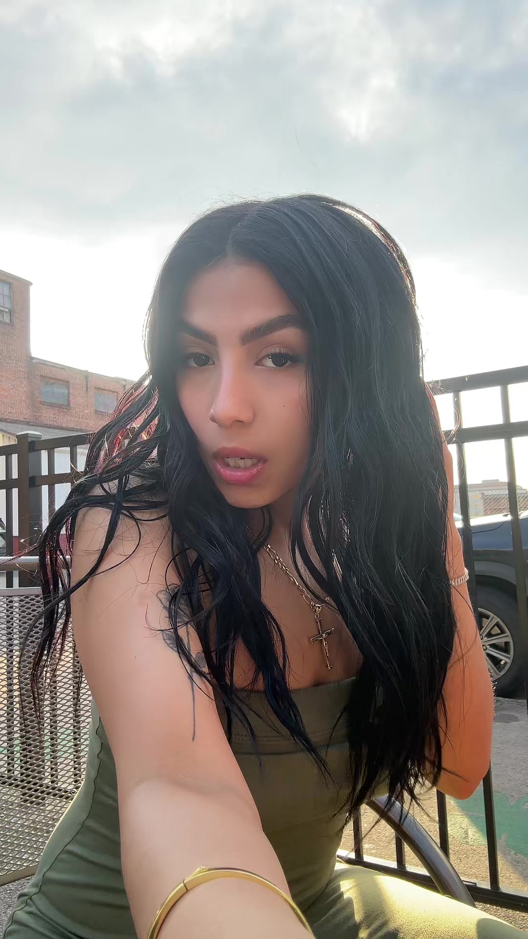 @_lyzbeth9
