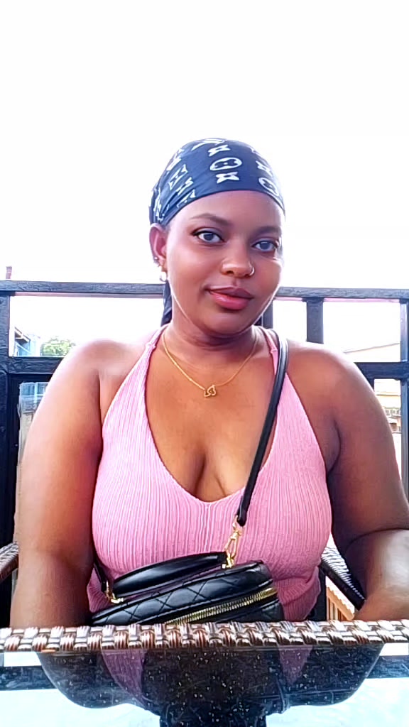 @July finest 👑 💋❤️❤️🥰