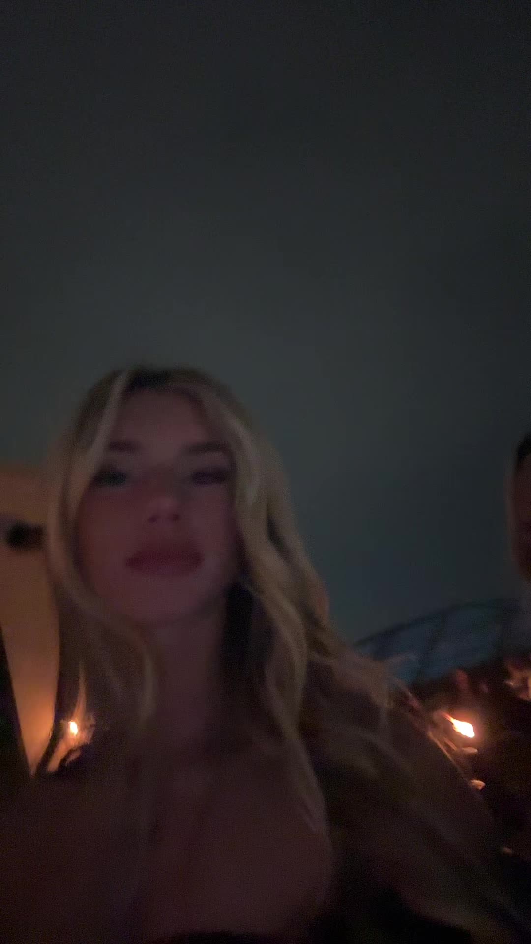 @Lo