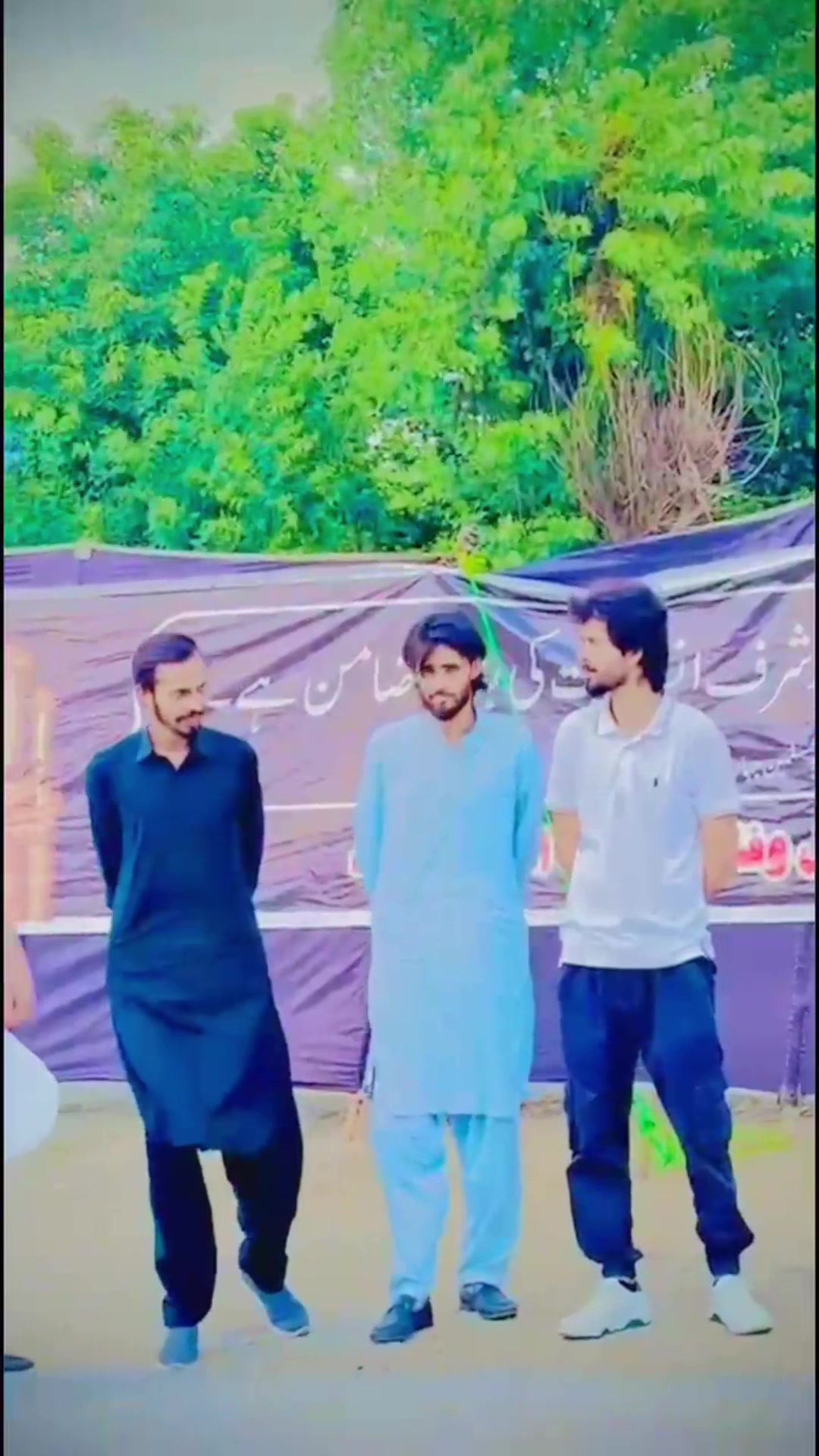@AwAis KhAn🤦♂️
