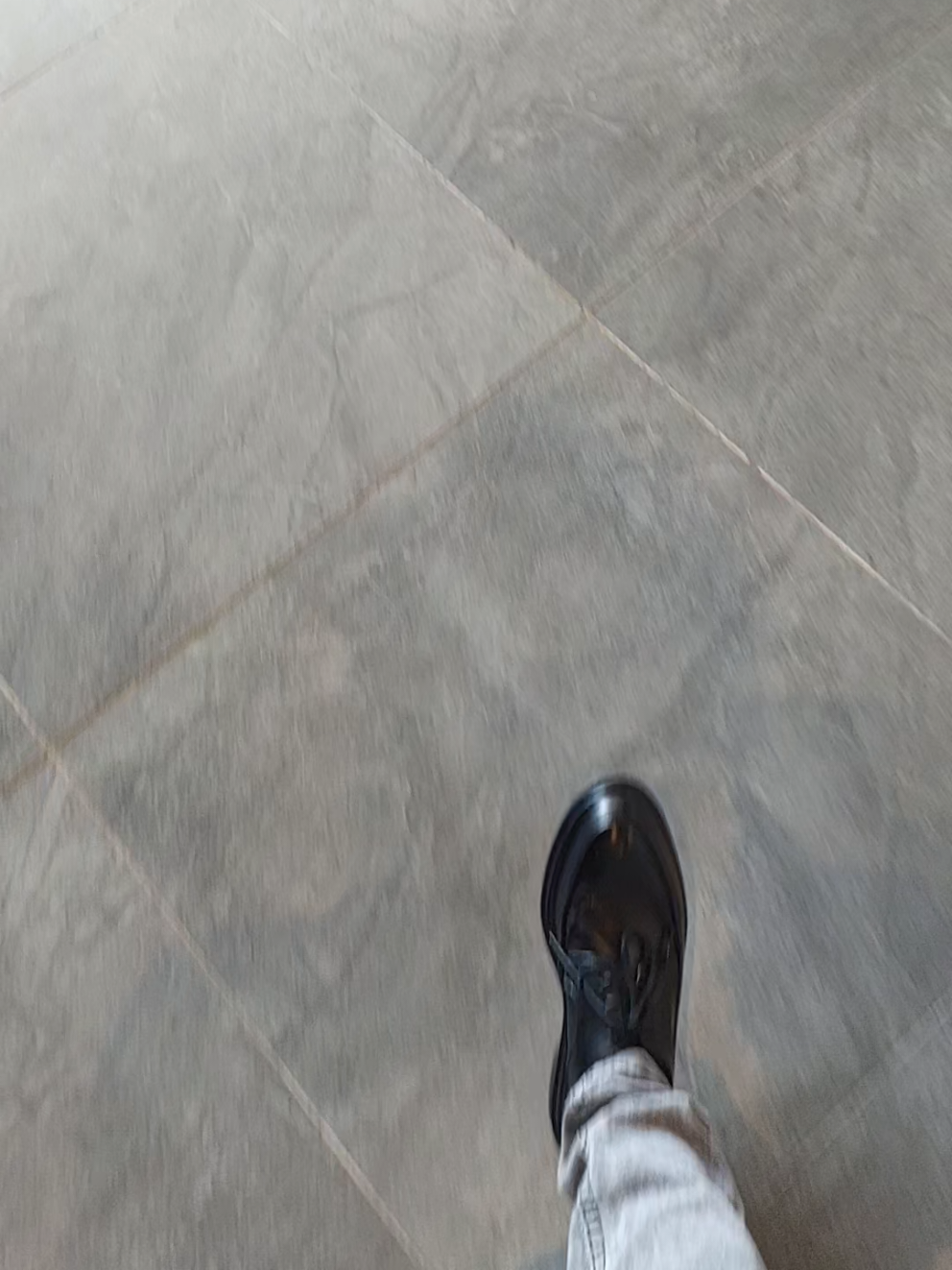 @-L-