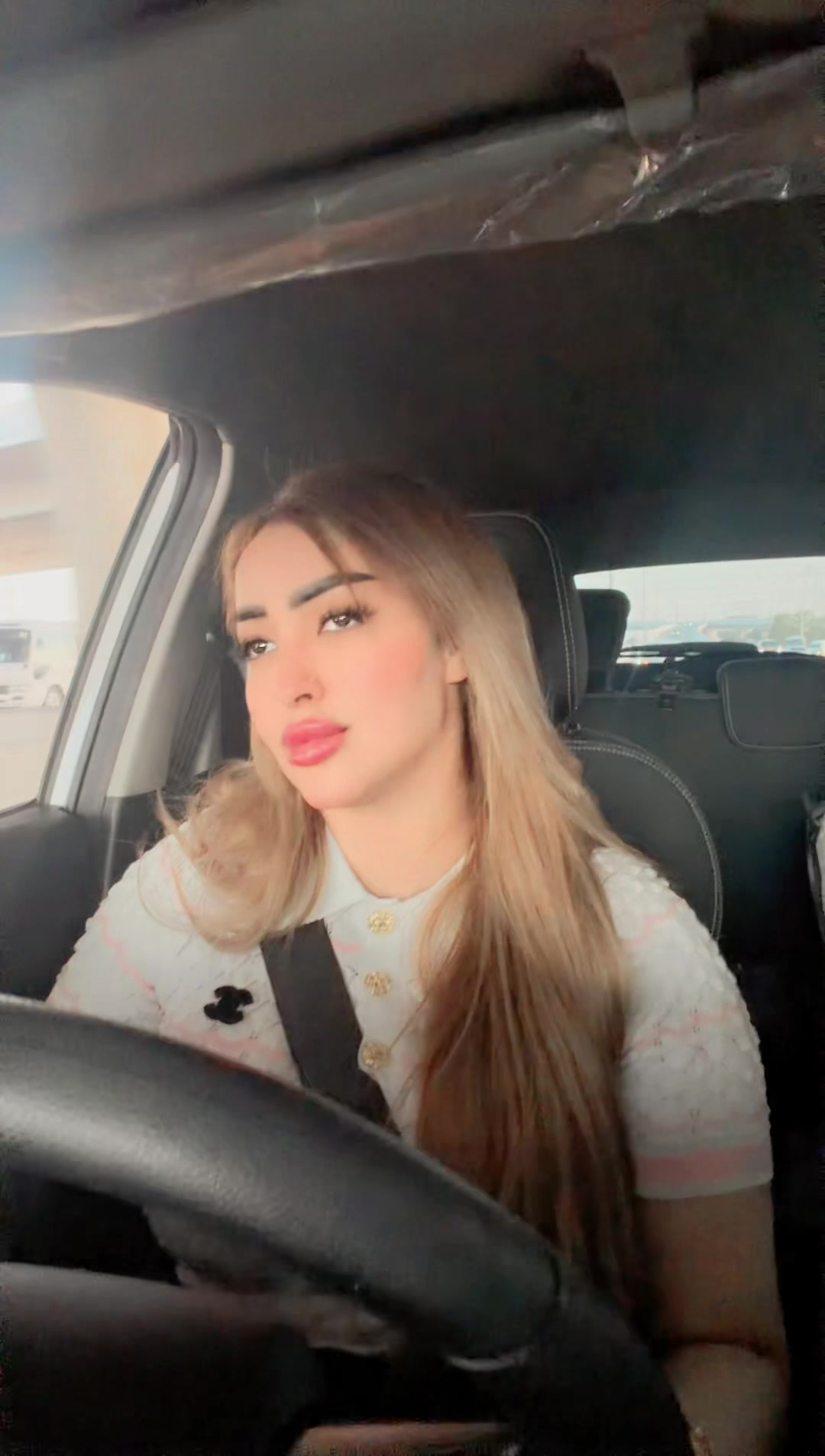 @Soukaina
