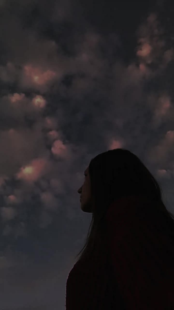 @(づ｡◕‿‿◕｡)づ