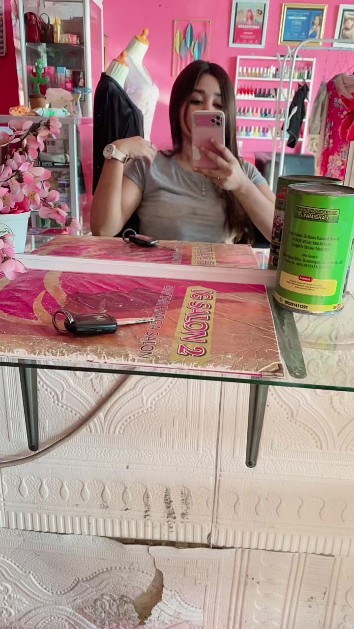@Famela Ida IG salon2