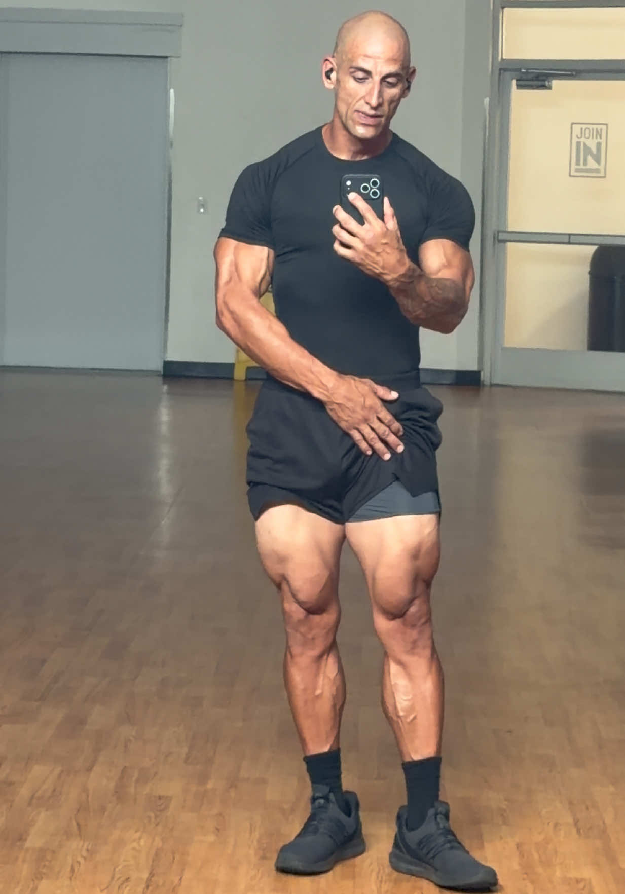 @JoeRhodesPhysique