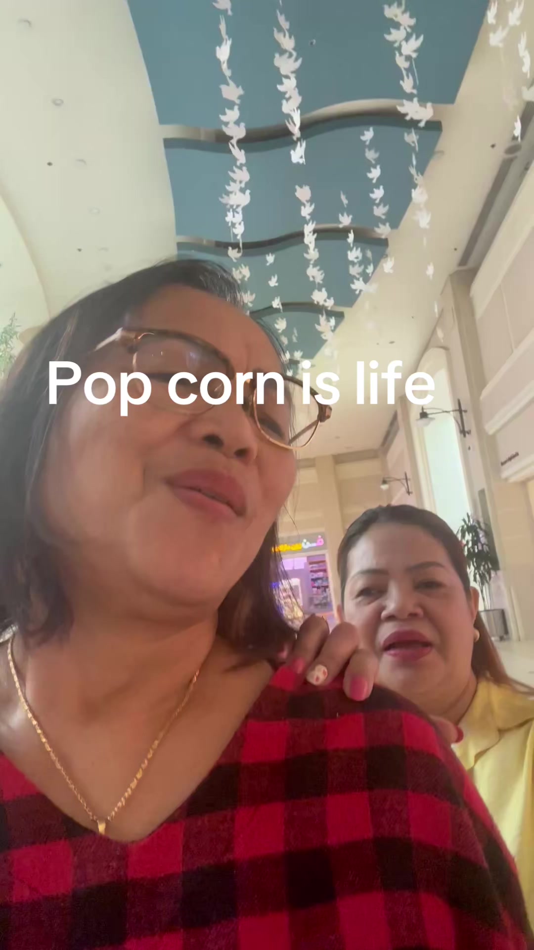 @Madam maripol77