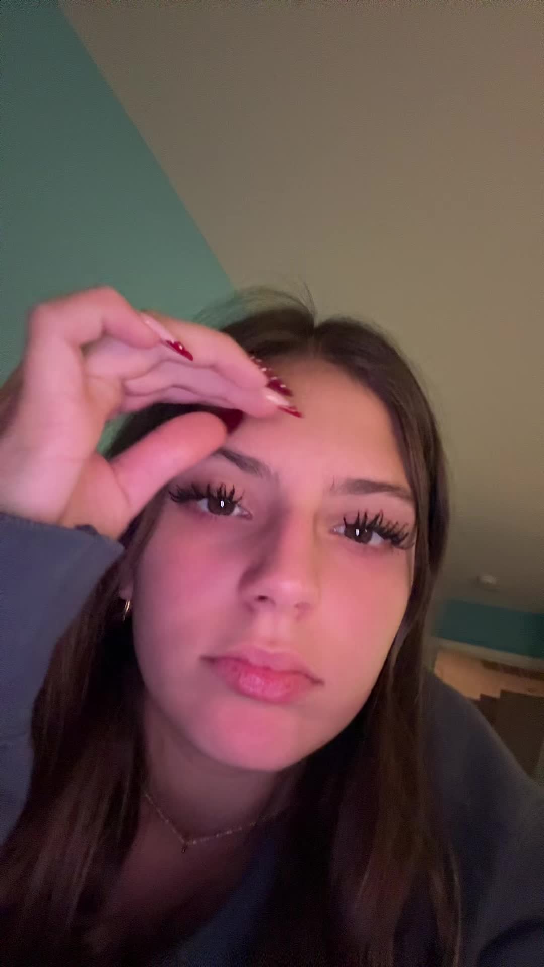@???