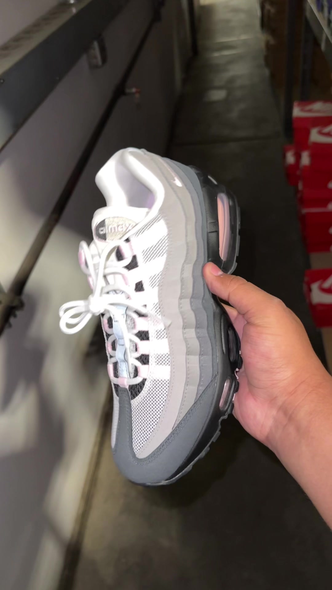 @Trending Sneakers