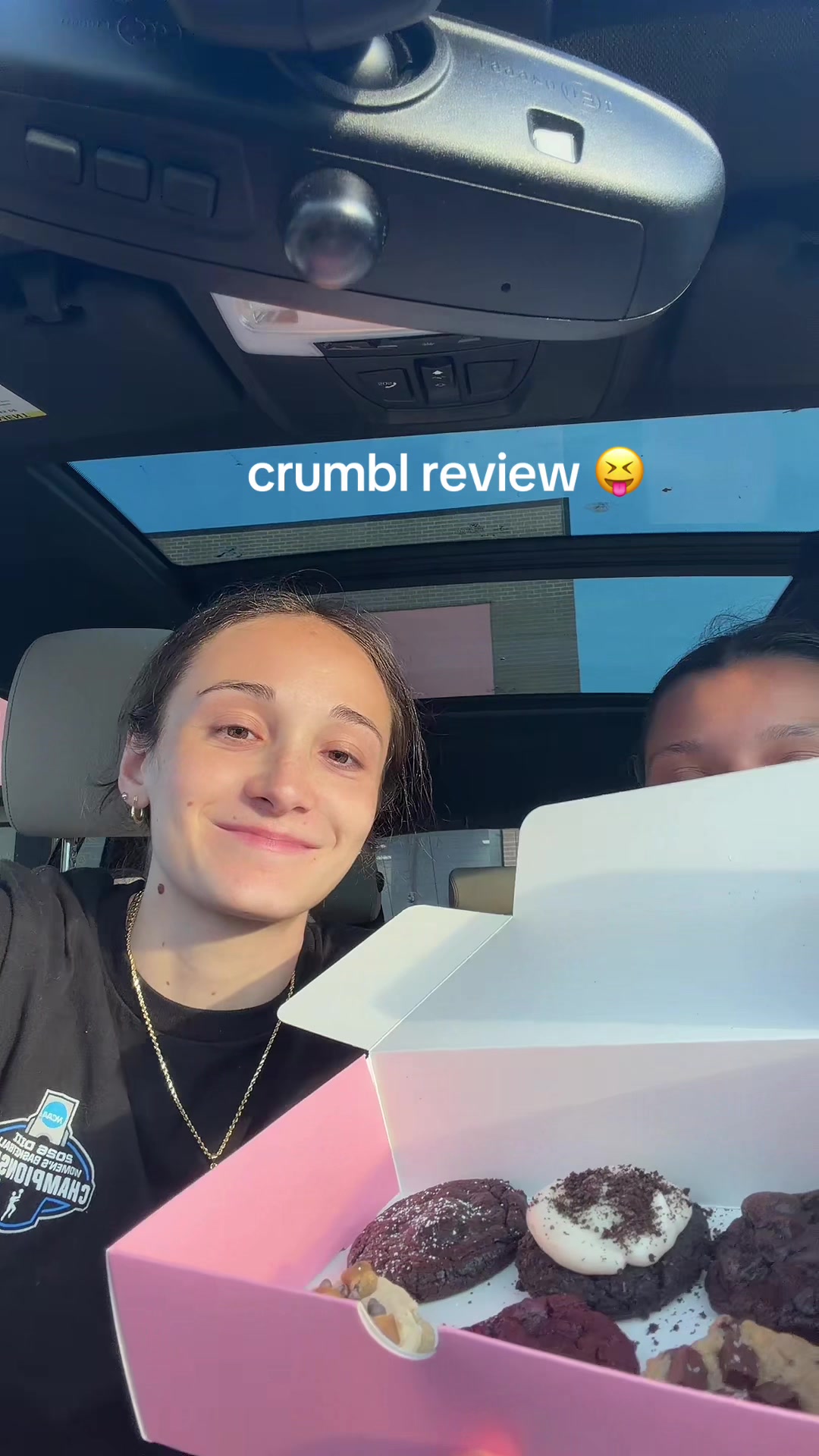 @jenna & gianna ๐