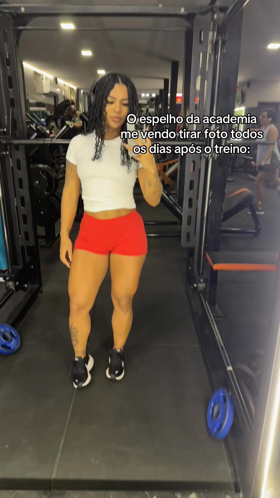 @Izah Freitas