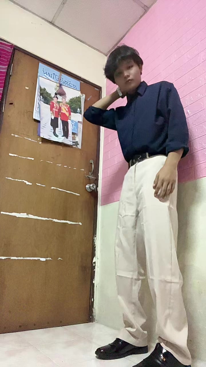 @ẞaw Htwe