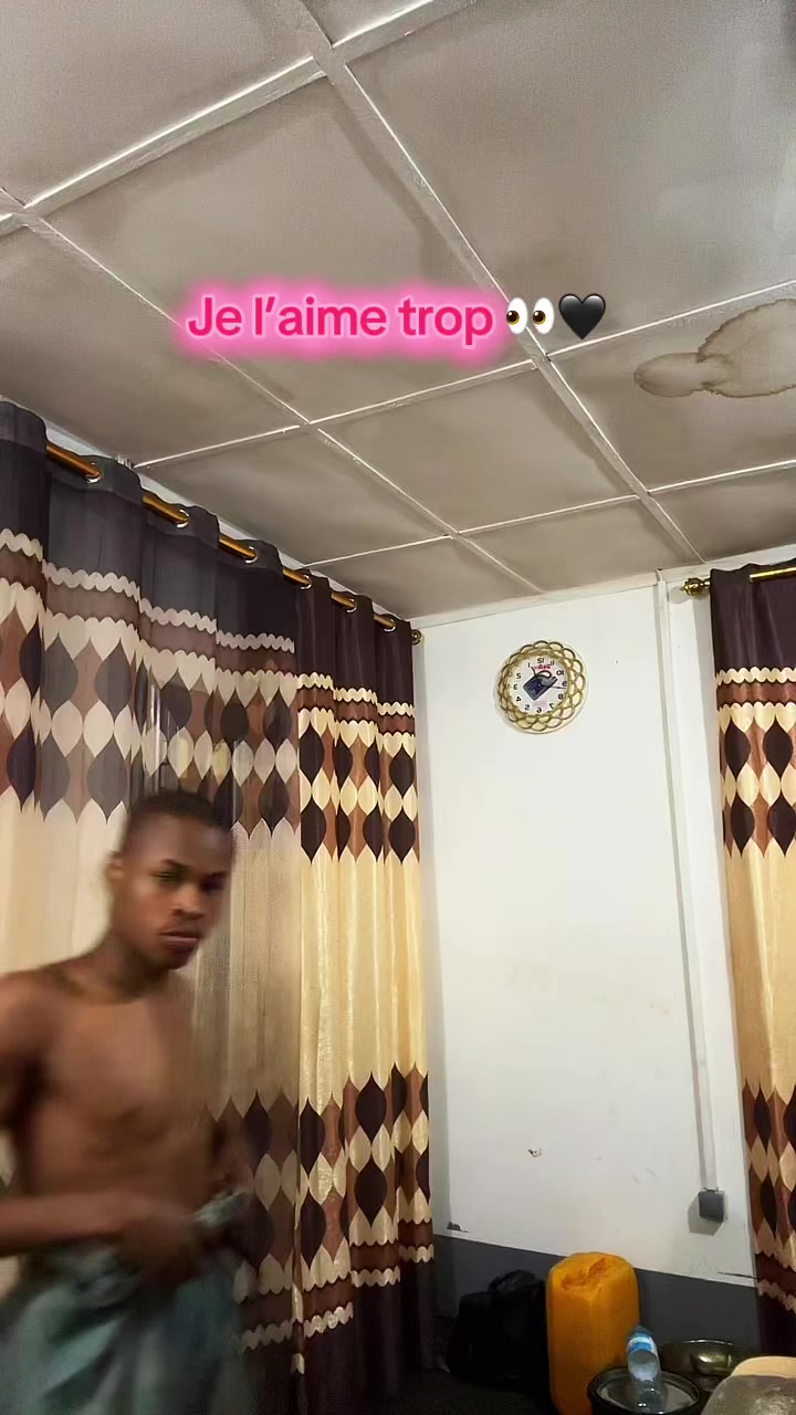 @Vieux Tôriô 224🇬🇳