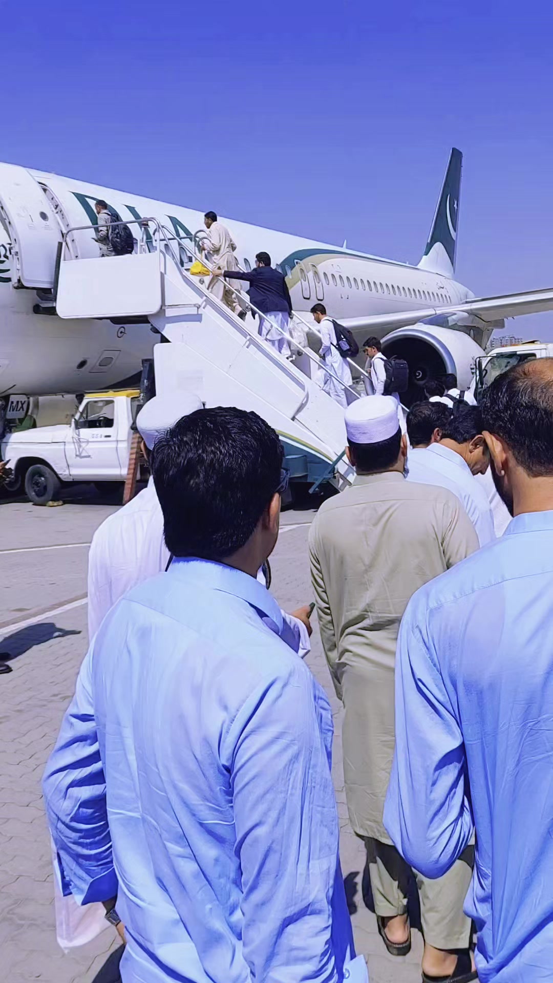 @Rauf Khan 🇵🇰💕🇦🇪