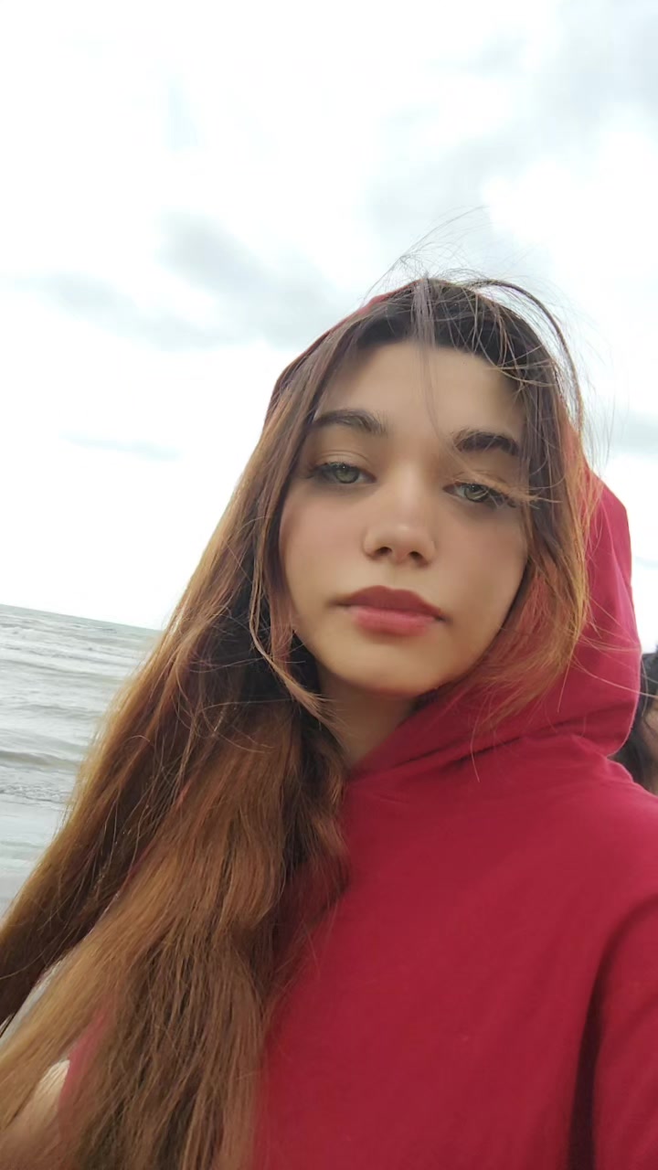 @moreenaaaaa