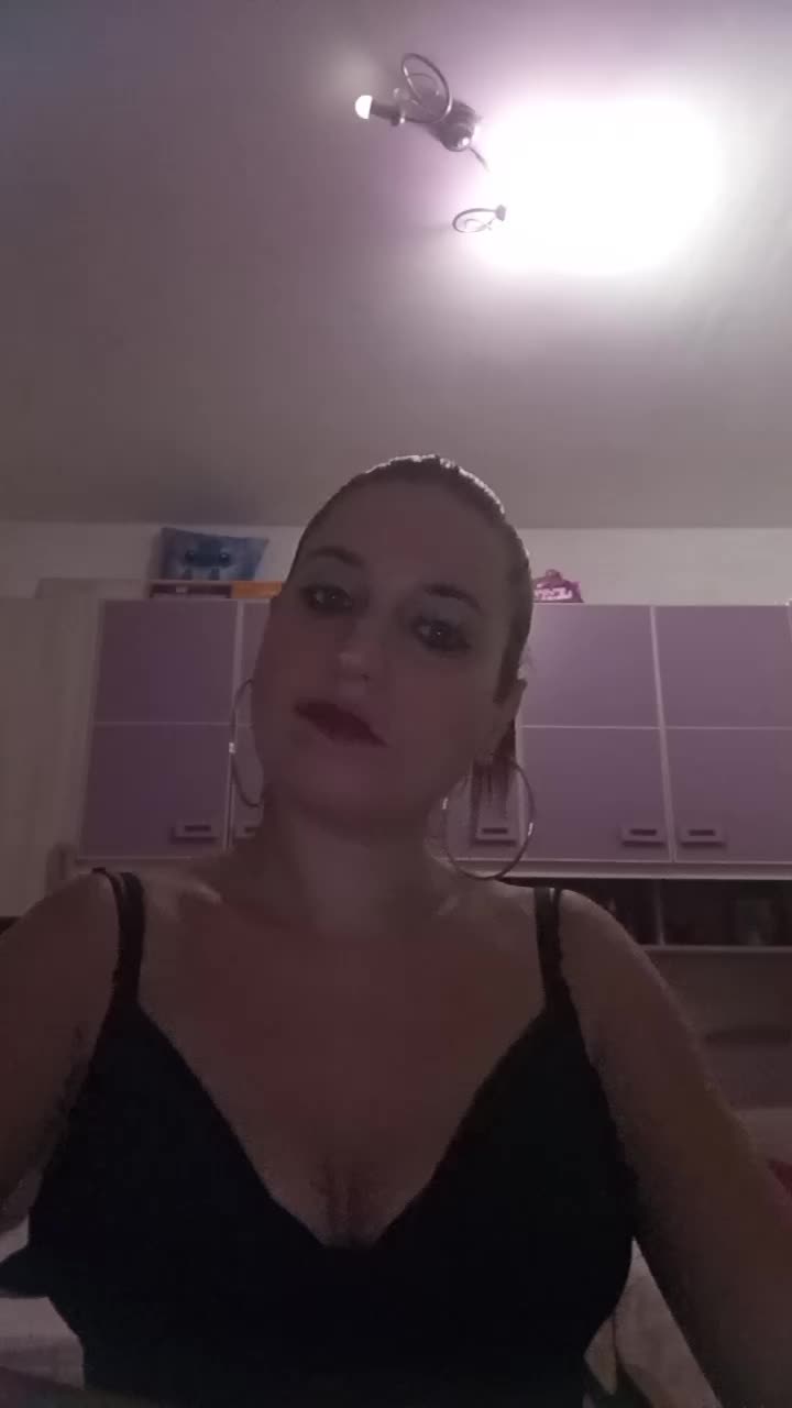 @Enza