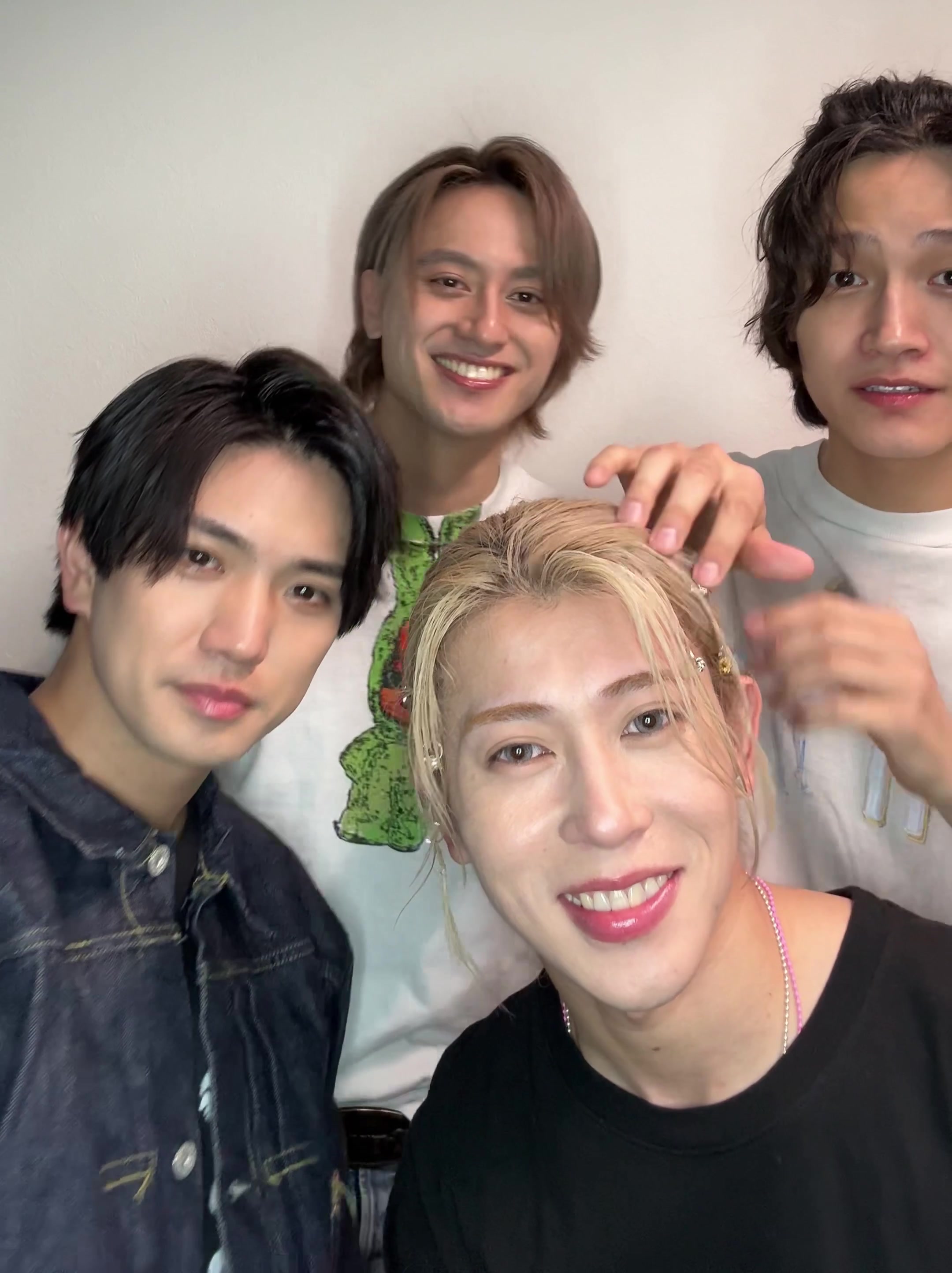 @Aぇ! group