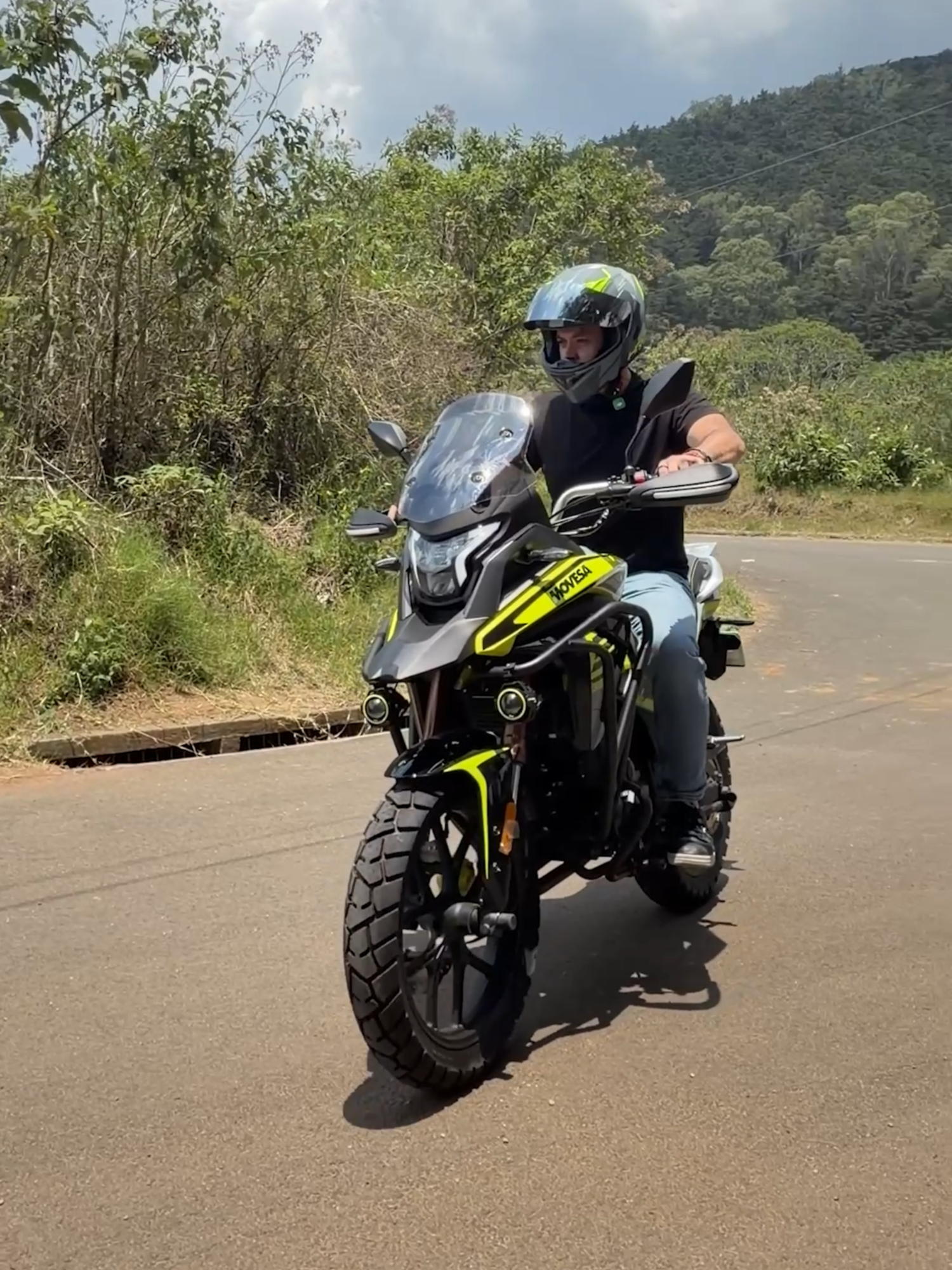 @Motos MOVESA GT