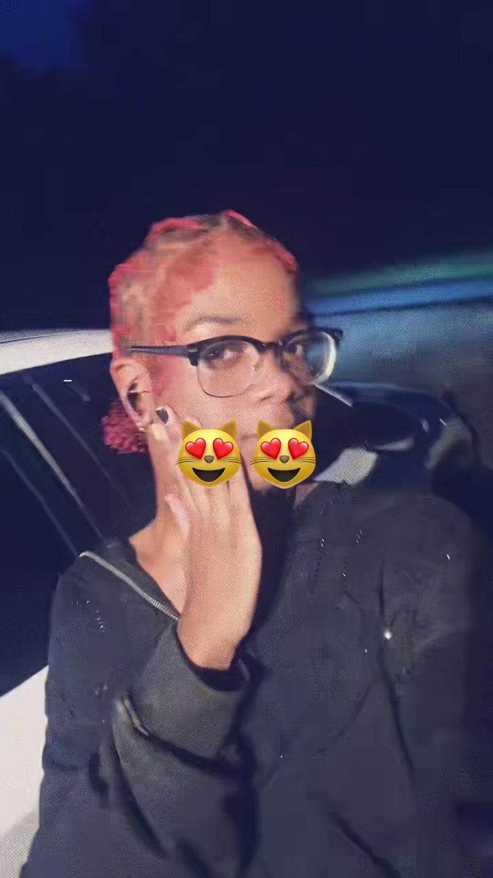 @Badshi®️