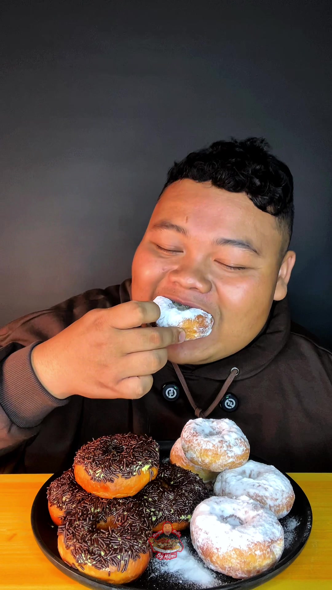 @Monggonedho