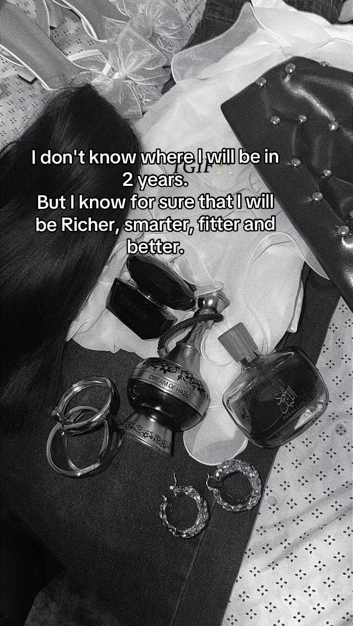@BLACKQUEEN 💞🥂🌹🦋🍭👑🎀