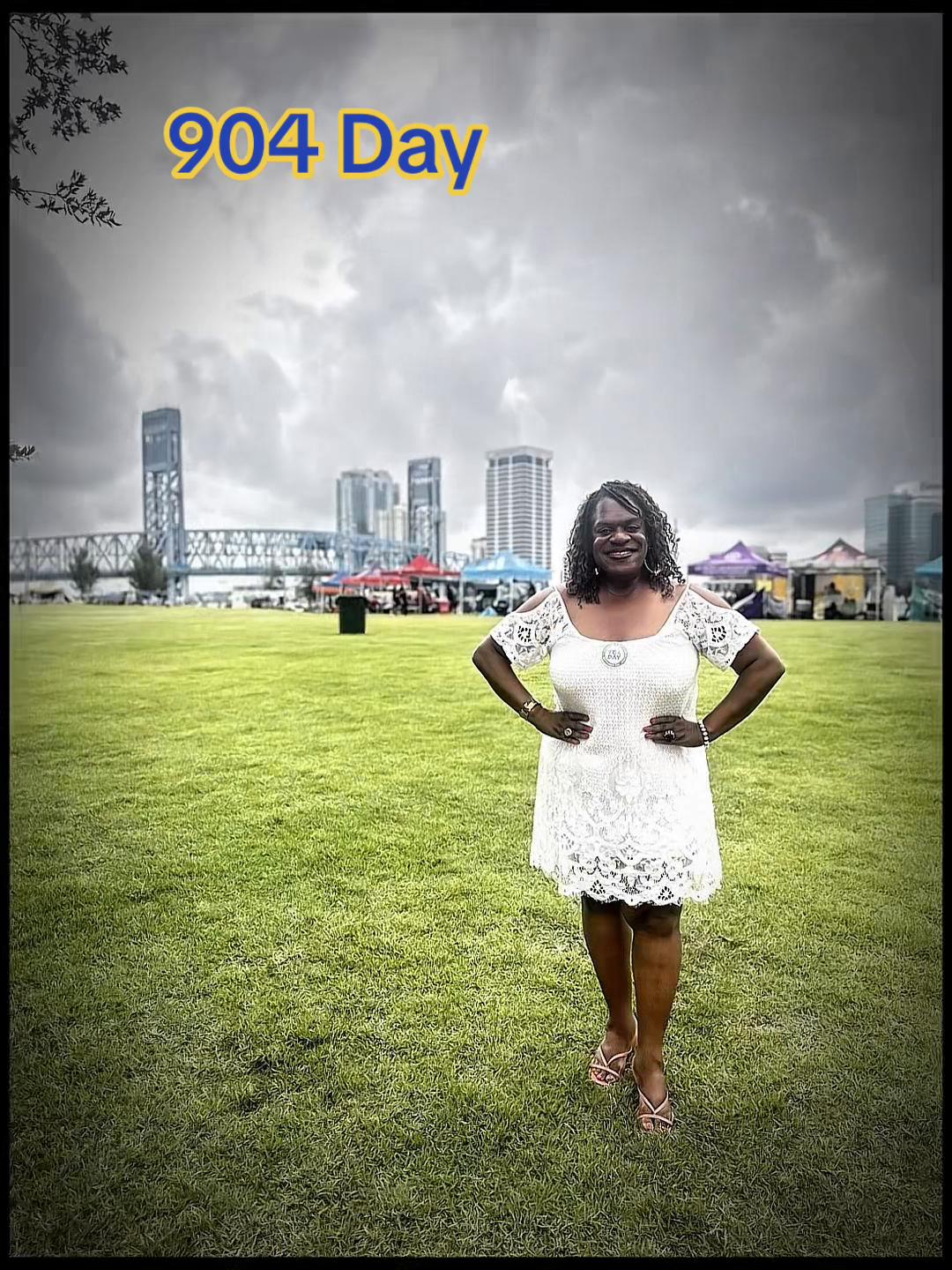 @LjHollowayforCongress