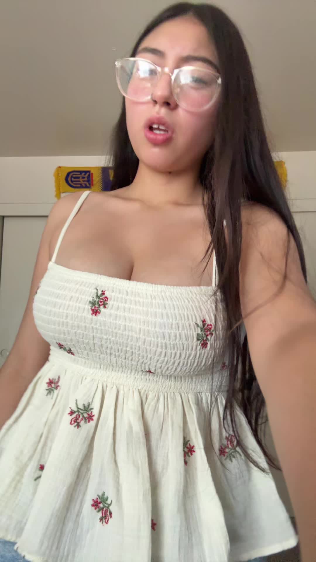 @yoyò