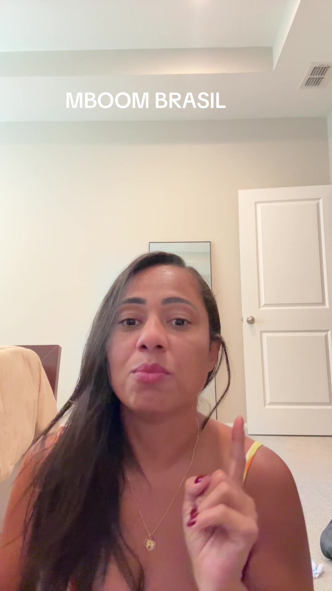 @Larissa Alpino