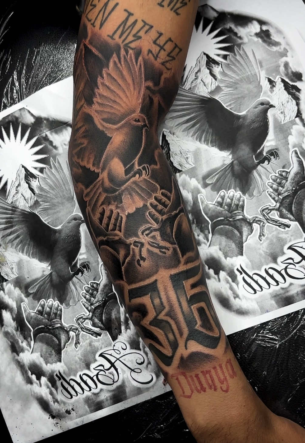 @Stue Tattoo World